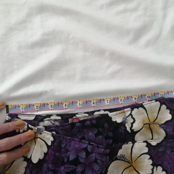 Hilo Hattie Hawaiian Purple Hibiscus Flower Sarong Wrap Skirt Adjustable XS - Picture 13 of 14